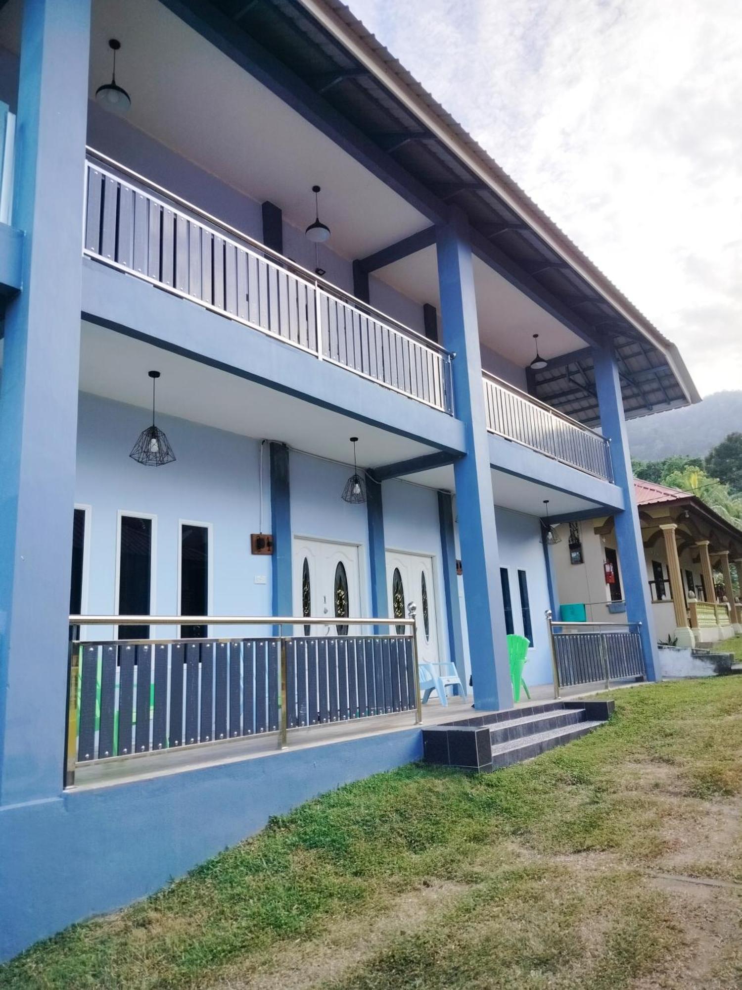Kampong Ayer Batang Restu Chalet Tioman מראה חיצוני תמונה