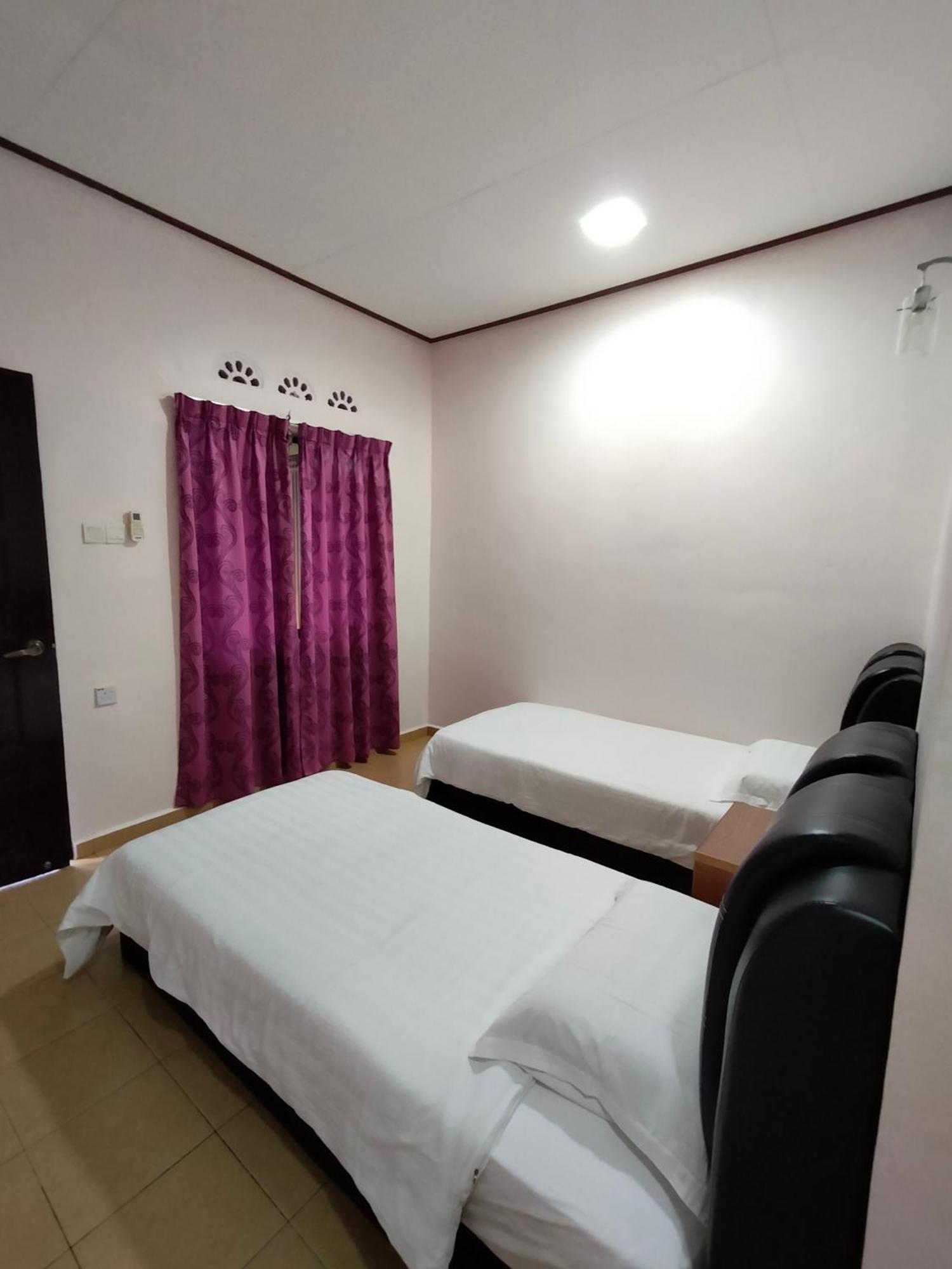 Kampong Ayer Batang Restu Chalet Tioman מראה חיצוני תמונה